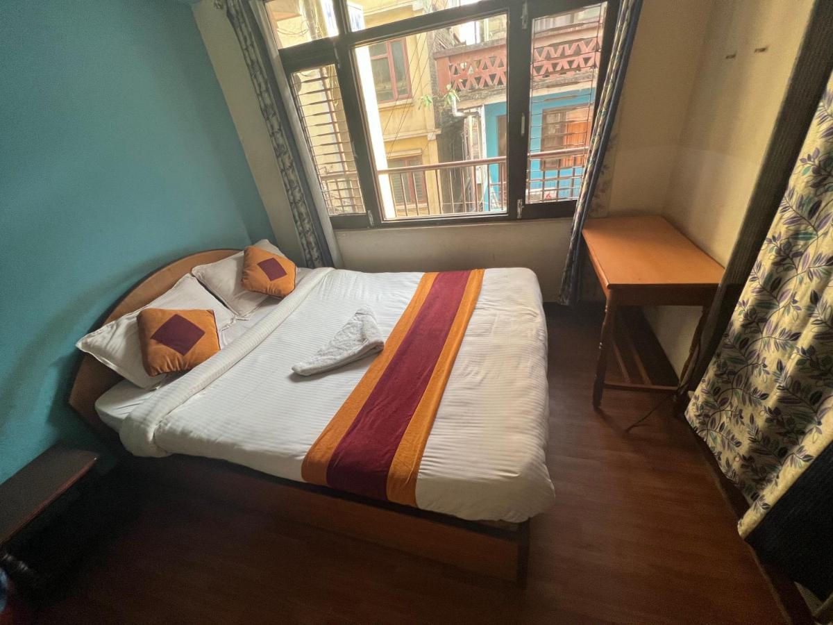 Holy Land Hotel Nepal Катманду Екстер'єр фото