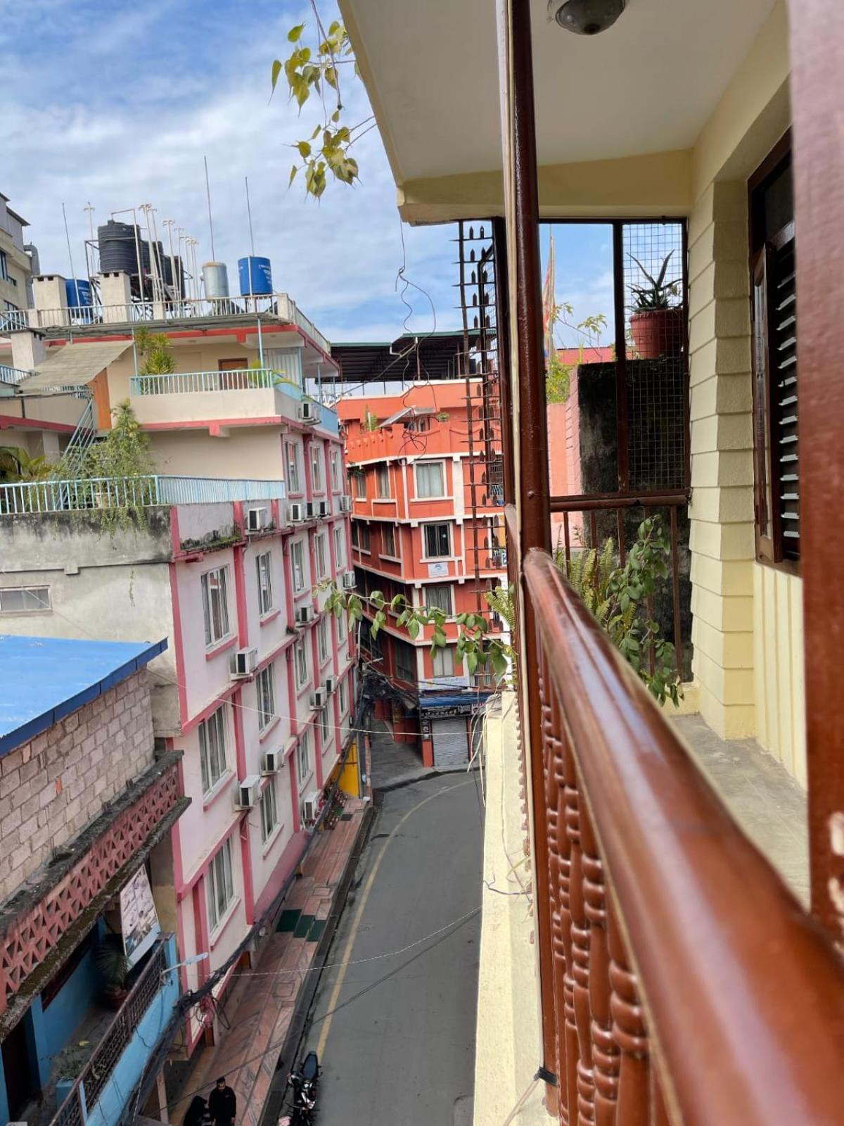 Holy Land Hotel Nepal Катманду Екстер'єр фото