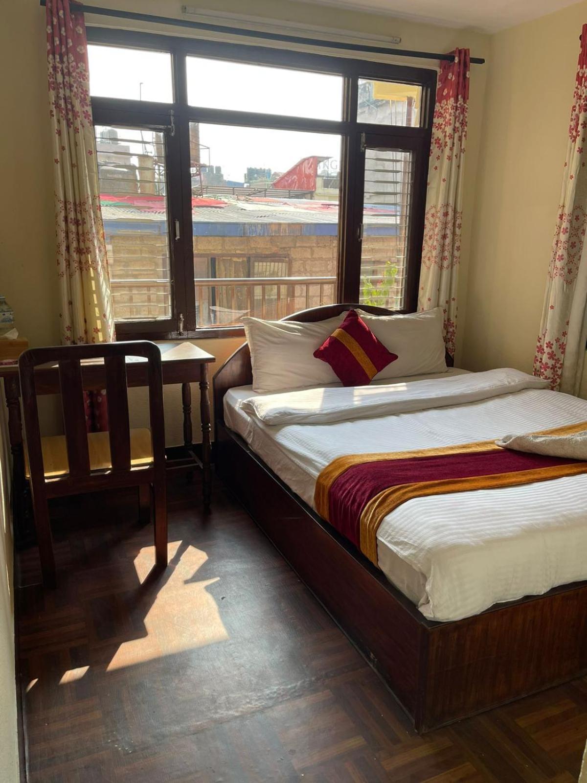 Holy Land Hotel Nepal Катманду Екстер'єр фото