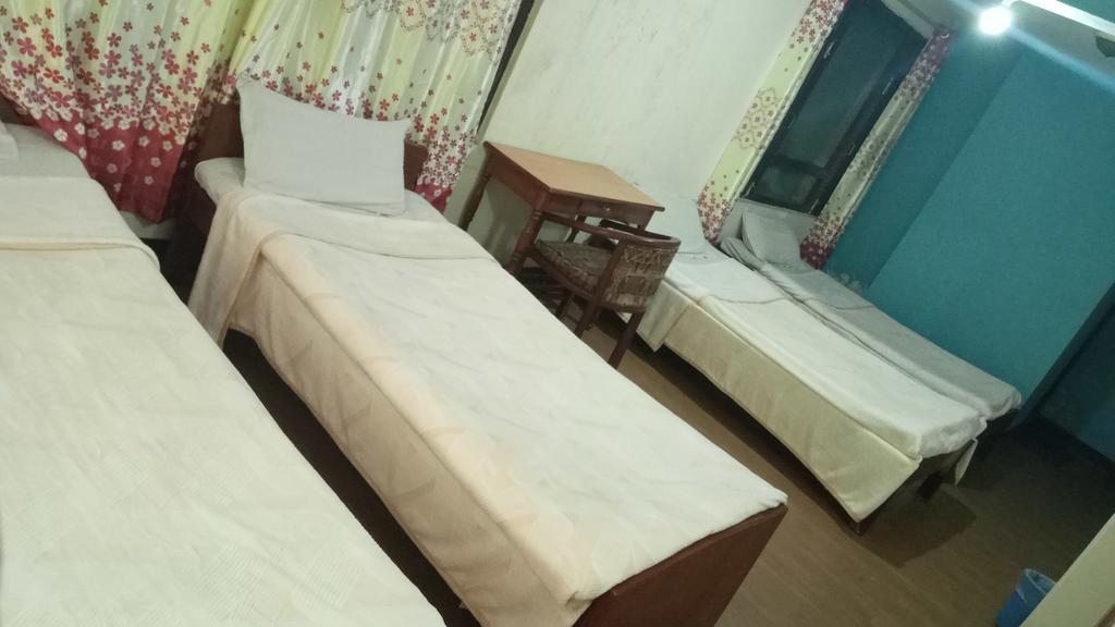 Holy Land Hotel Nepal Катманду Екстер'єр фото